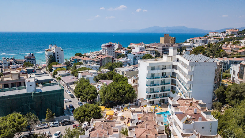 Ponz Boutique Hotel