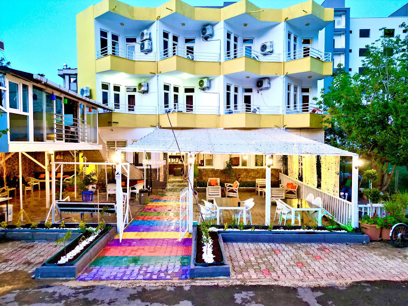 FİNİKE SEVER OTEL