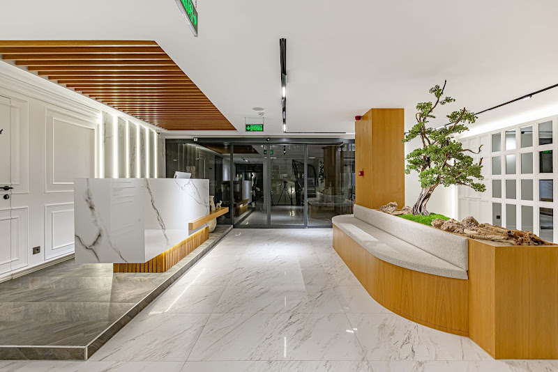 Dulcet Hotel